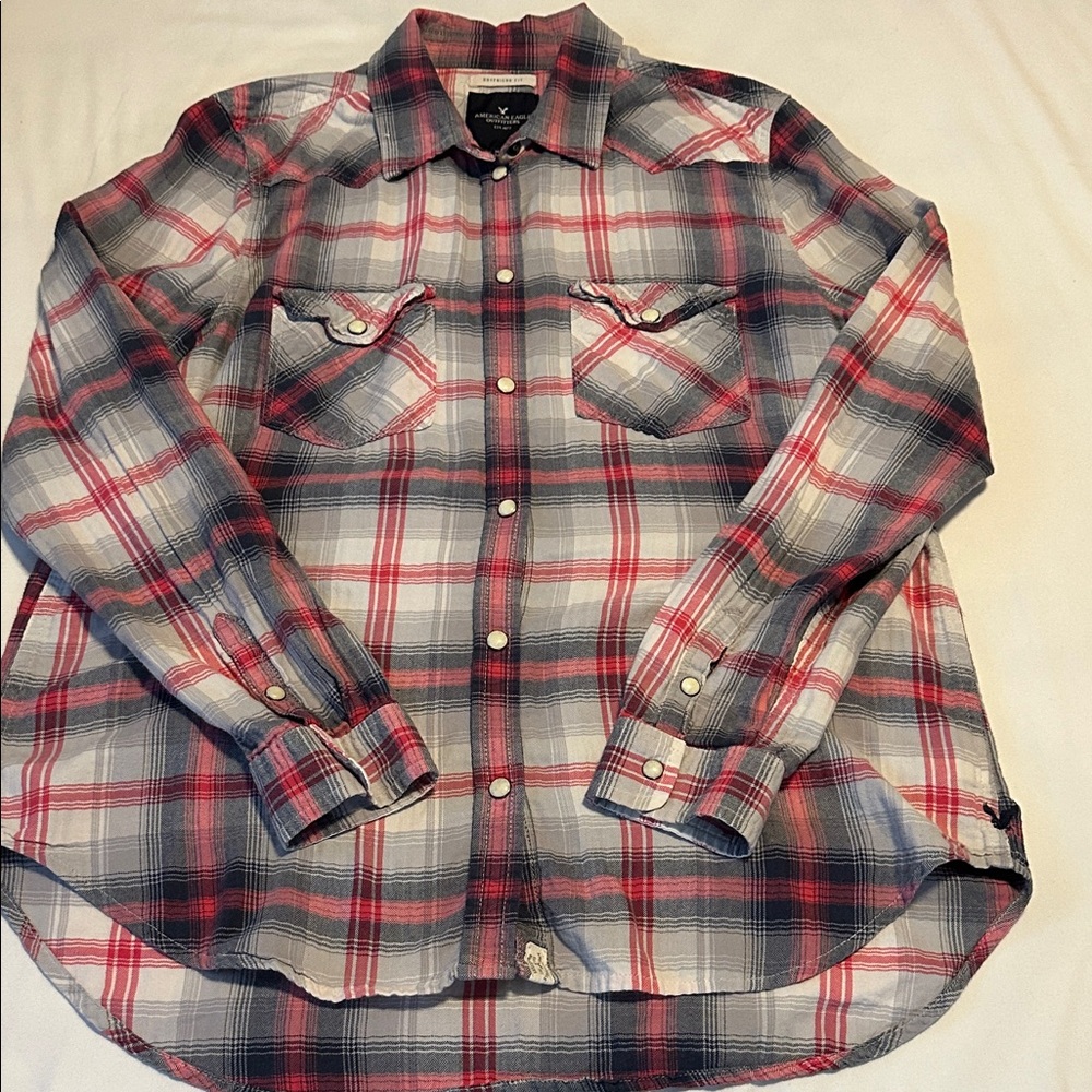 American Eagle Outfitters Boyfriend Fit Shirt Size Medium